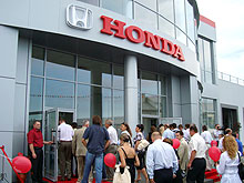 Honda      