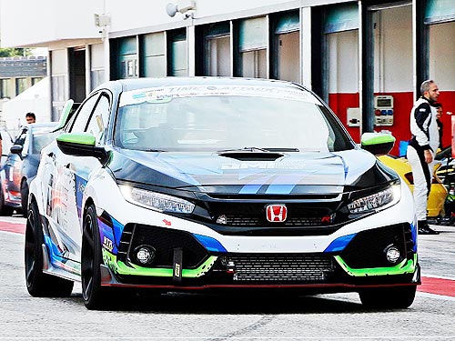        Honda Civic Type R - Honda