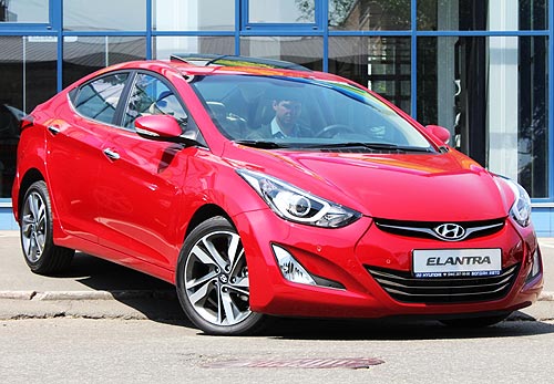 Рестайлинговая Hyundai Elantra уже доступна в автоцентре Hyundai на Подоле - Hyundai