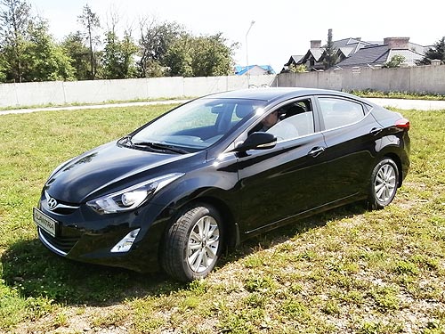   :  Hyundai Elantra New    - Hyundai