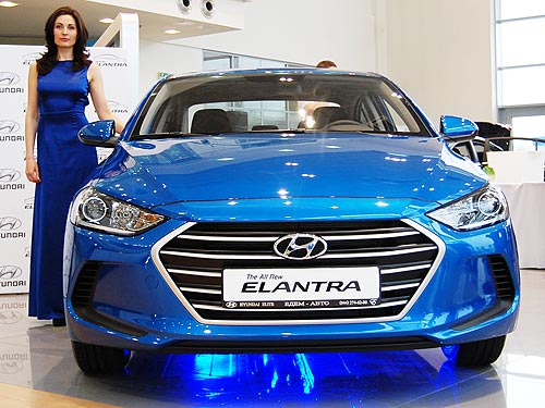       Hyundai Elantra