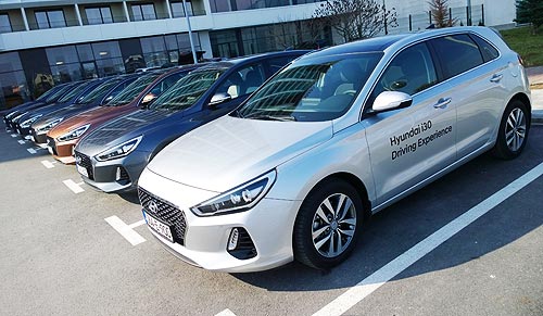   Hyundai i30:     - Hyundai