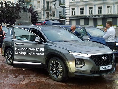   .      Hyundai Santa Fe - Hyundai