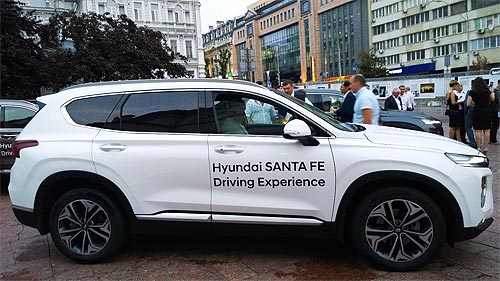   .      Hyundai Santa Fe - Hyundai