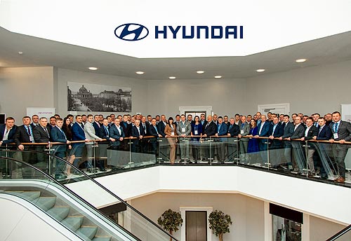      Hyundai