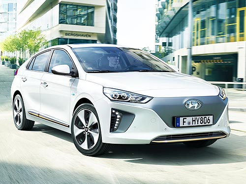   Hyundai IONIQ Electric     129 800 .