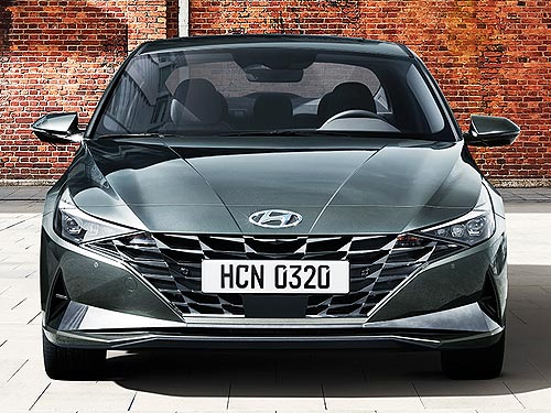       Hyundai Elantra.   - Hyundai