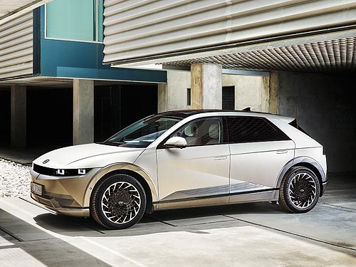 Hyundai    ,  IONIQ 5    2021