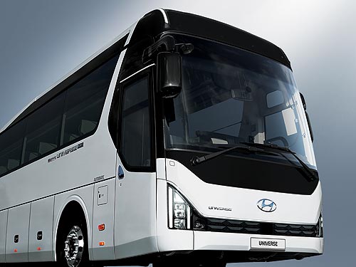 В Украину возобновляются поставки автобусов Hyundai Universe