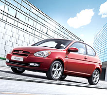      Hyundai Accent Coupe