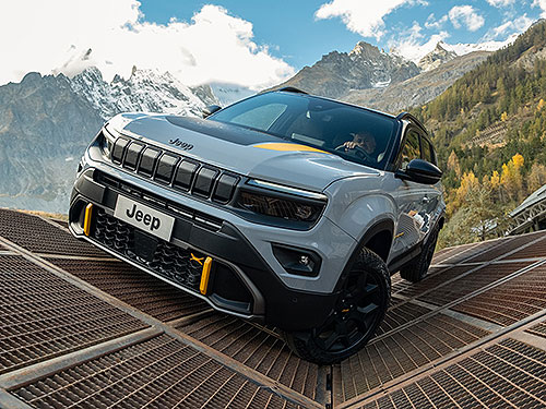   Jeep Avenger 4xe    - Jeep
