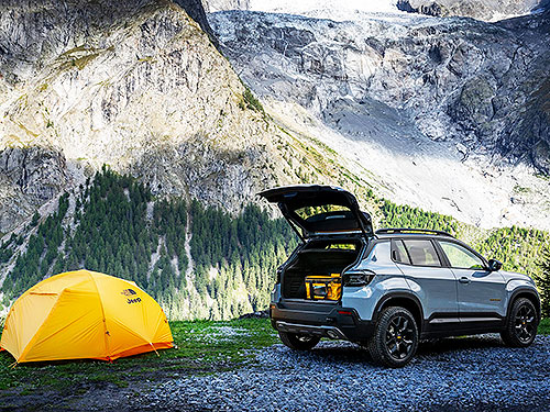Jeep    Jeep Avenger 4xe The North Face Edition - Jeep