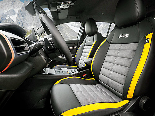 Jeep    Jeep Avenger 4xe The North Face Edition - Jeep