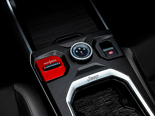    Jeep Compass.   - Jeep