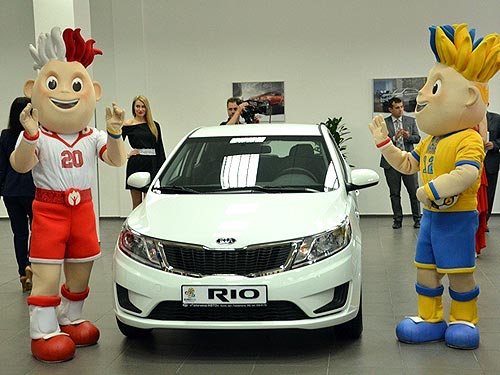 Продажи KIA в октябре продолжают расти - KIA