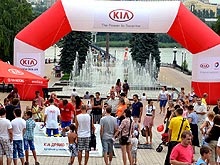   KIA   2013   