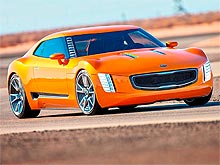      KIA Soul EV    KIA GT4 Stinger - KIA