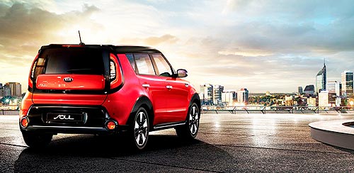  KIA Soul      Car of the Year 2015 - KIA