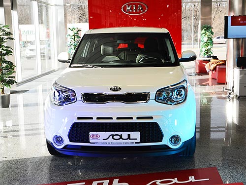 Kia Soul    -10   - Kia