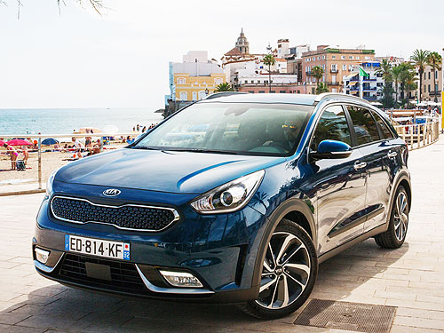       Kia Niro    - Kia