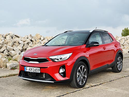   Kia Stonic       - Kia