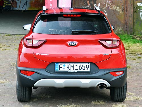 KIA Stonic -   .   - KIA