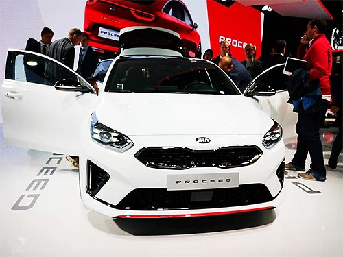      Kia ProCeed - Kia