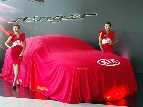   KIA   .   KIA Stinger