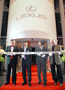        Lexus - Lexus