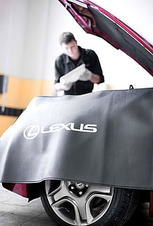          Lexus   - Lexus