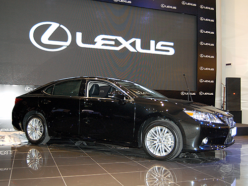      Lexus ES - Lexus