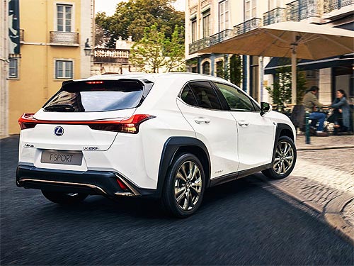   Lexus UX     - Lexus