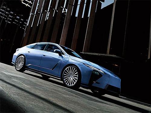    Lexus ES.  ALMAZ GROUP - Lexus