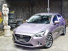  Mazda2     B-