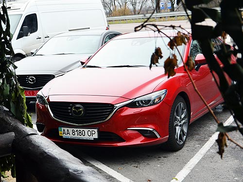    Mazda6      