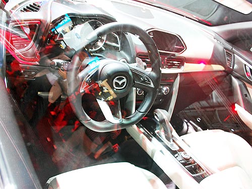 Mazda на Франкфуртском автосалоне дала понять,что ждать от марки в будущем. Фото