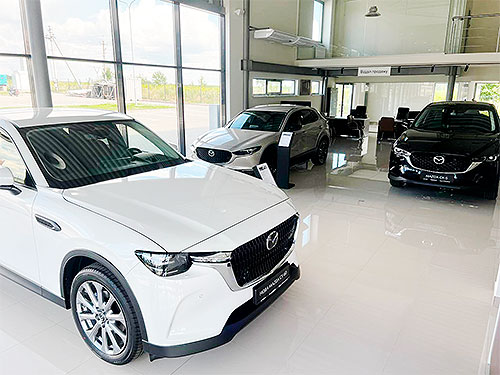 У Луцьку почав роботу новий дилерський центр Mazda - Mazda