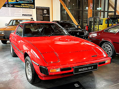  Mazda      - Mazda