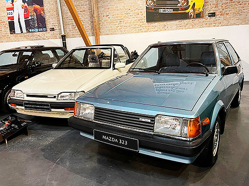  Mazda      - Mazda