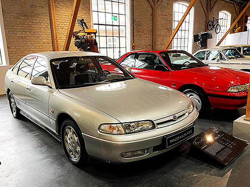  Mazda      - Mazda