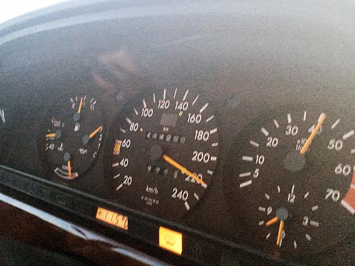 ���������� �� ������� ���� �������� �� �������� �������� Mercedes-Benz