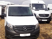 Mercedes-Benz      2015