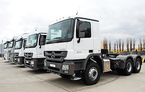       Mercedes-Benz Arobus Sprinter