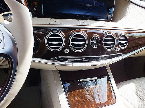     Mercedes-Maybach S-