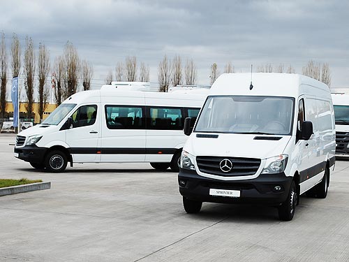       Mercedes-Benz Arobus Sprinter