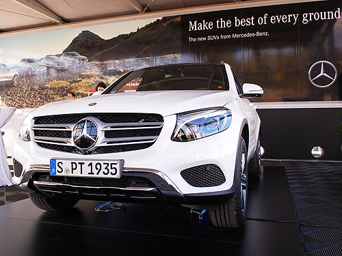    Mercedes-Benz Roadshow Star Experience