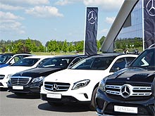 Mercedes-Benz        - Mercedes-Benz