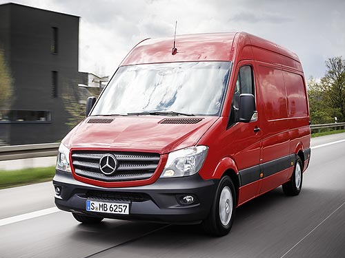 Mercedes-Benz представил новые модификации в линейке вэнов - Mercedes-Benz