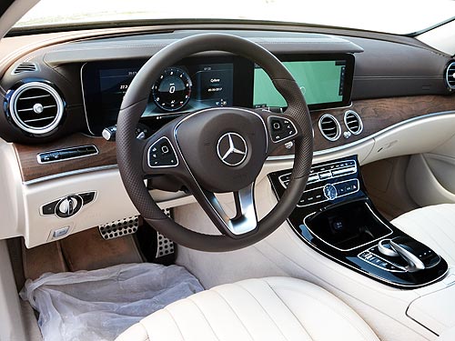     .        Mercedes-Benz