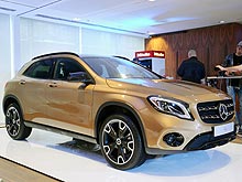   Mercedes-Benz GLA     - Mercedes-Benz